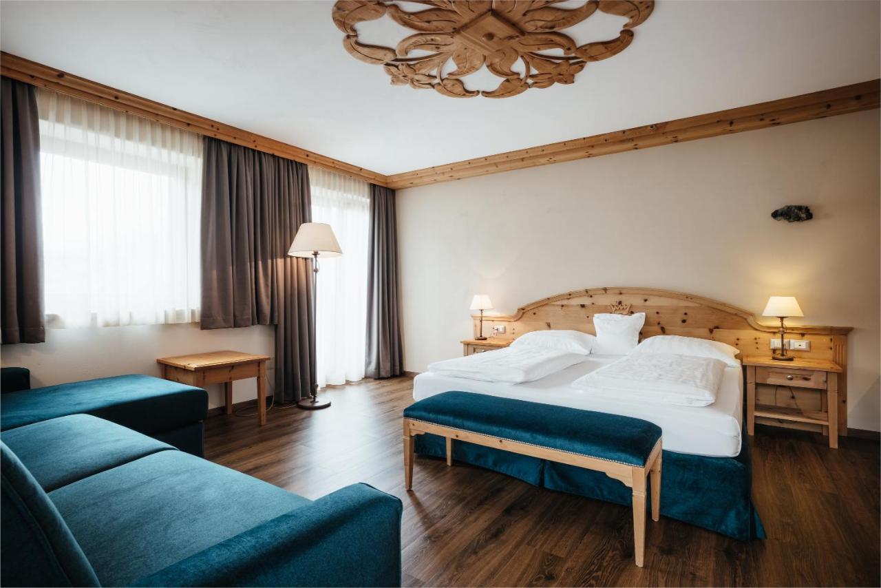 Kristallhotel Corona-Krone Сан Вигилио ди Маребе Екстериор снимка