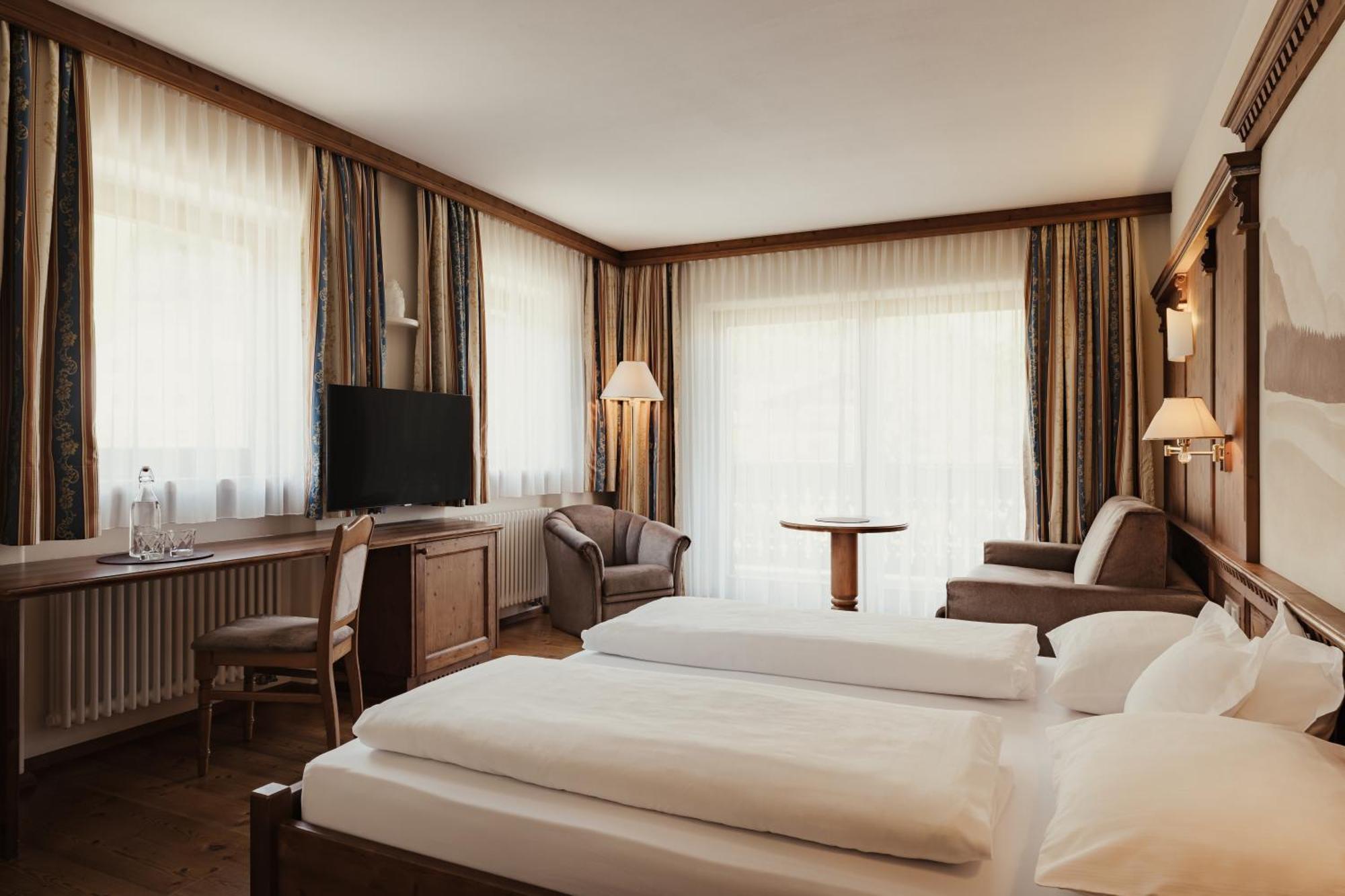 Kristallhotel Corona-Krone Сан Вигилио ди Маребе Екстериор снимка